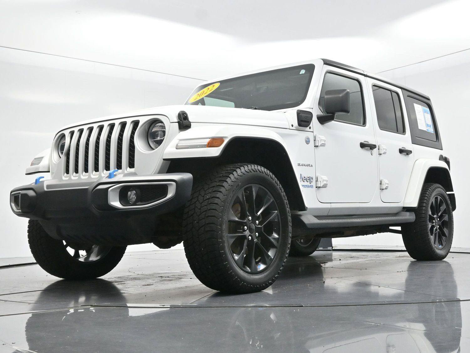 Used 2022 Jeep Wrangler Unlimited Sahara AWD/4WD image 48
