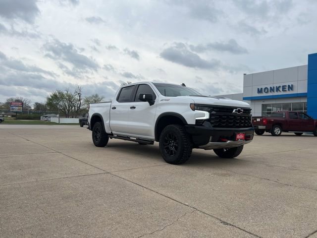 Used 2022 Chevrolet Silverado 1500 ZR2 w/ Technology Package image 1