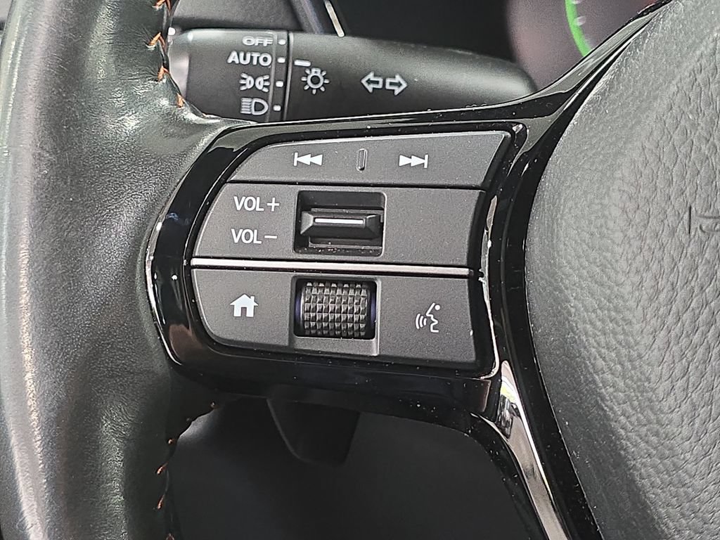 Used 2023 Honda CR-V Sport Touring image 13