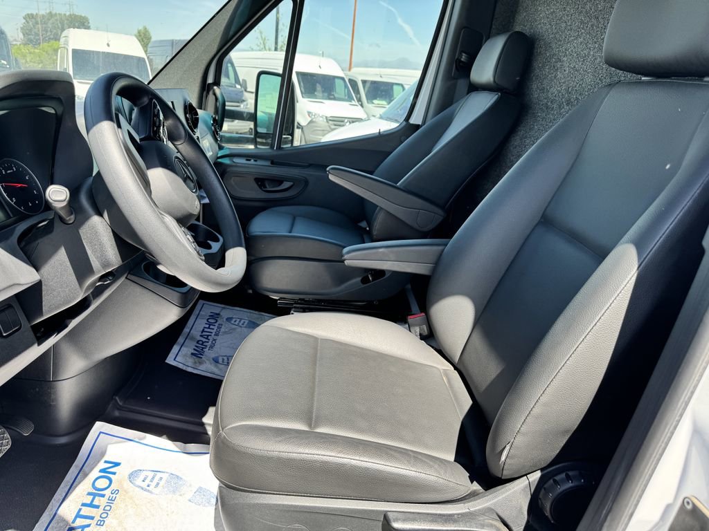 Used 2023 Mercedes-Benz Sprinter 3500 image 3