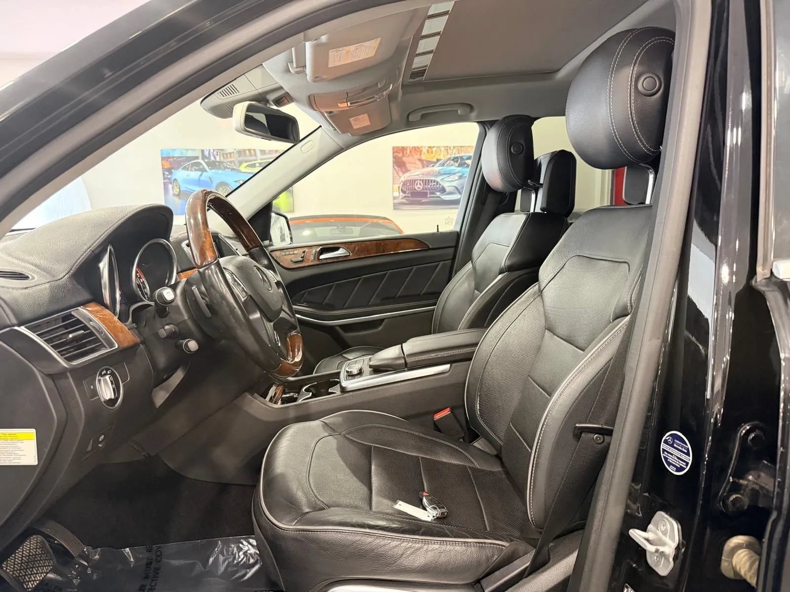 Used 2013 Mercedes-Benz GL 550 4MATIC image 10