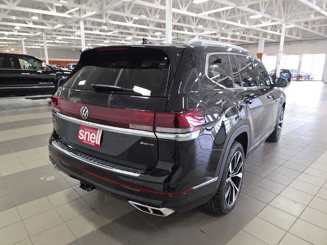 Used 2024 Volkswagen Atlas SEL Premium R-Line AWD/4WD image 5