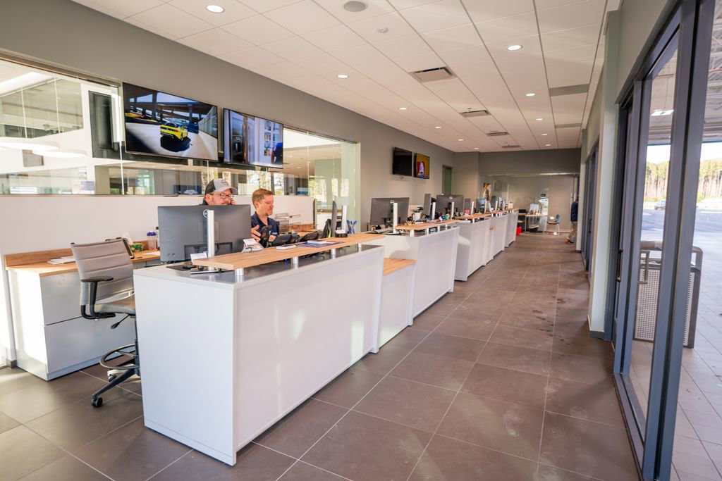 Used 2023 Jaguar F-PACE S image 15