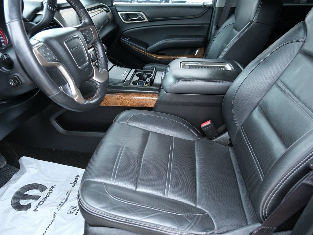 Used 2016 GMC Yukon Denali w/ Open Road Package image 5