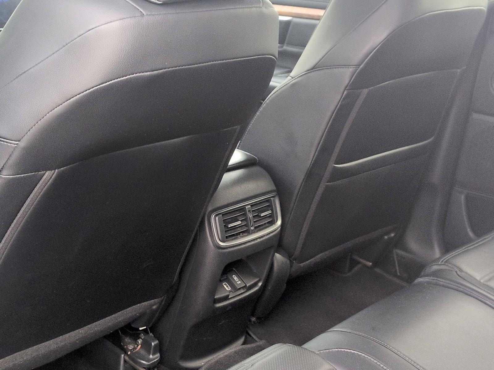 Used 2018 Honda CR-V Touring image 19