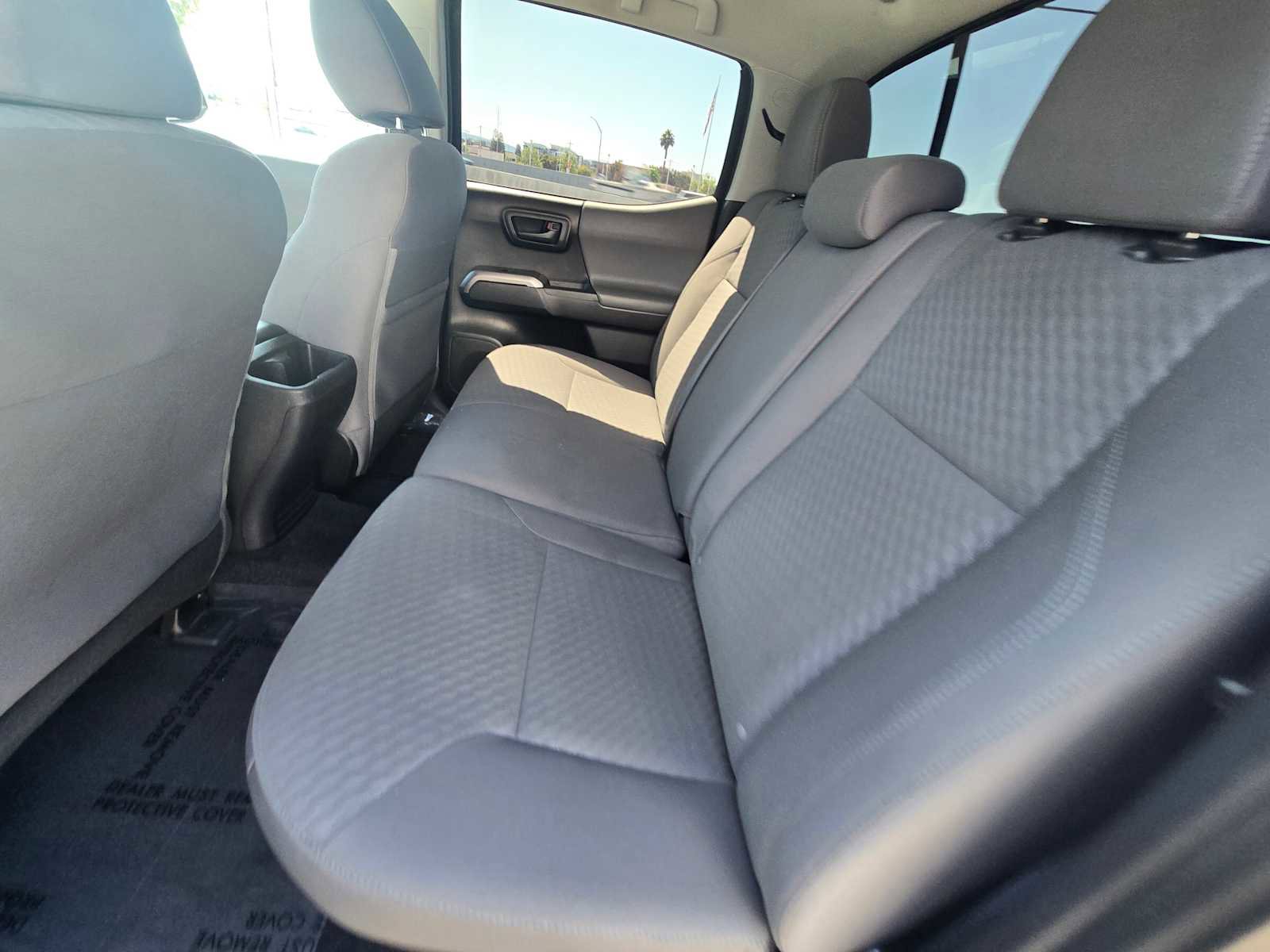 Used 2023 Toyota Tacoma SR5 AWD/4WD image 19