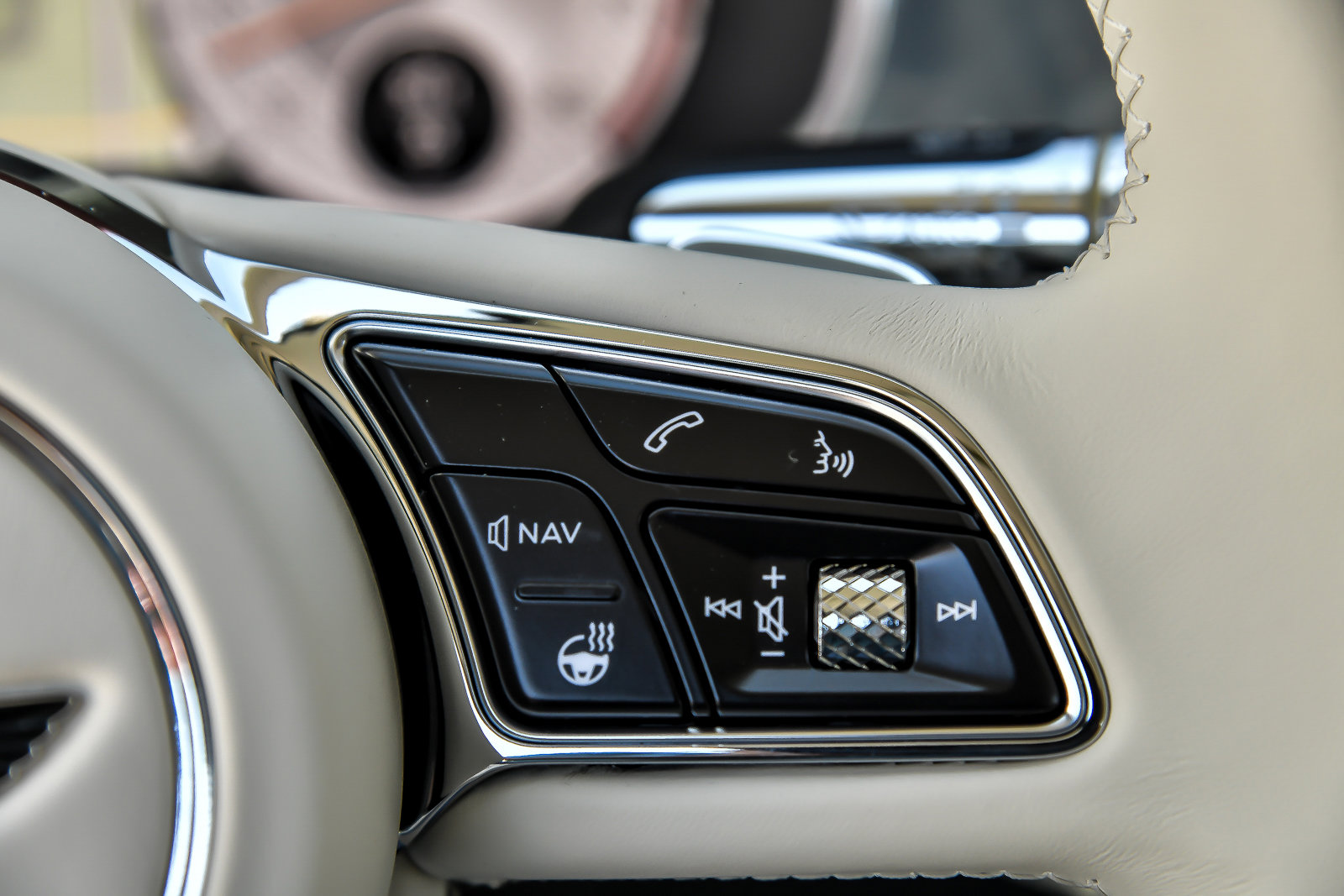 Used 2024 Bentley Continental GT Mulliner image 40