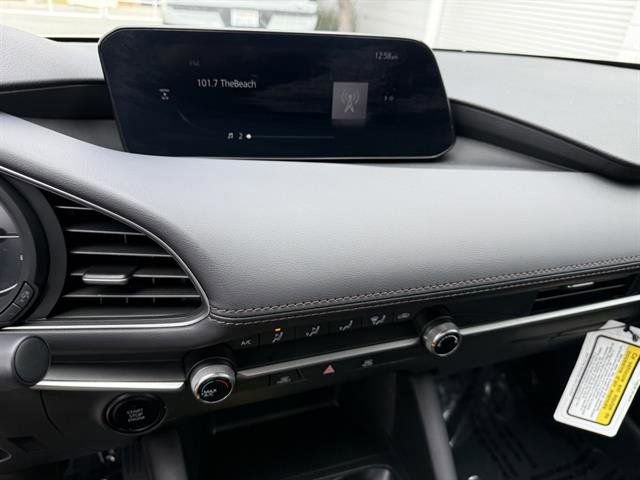 Used 2025 MAZDA MAZDA3 s image 23