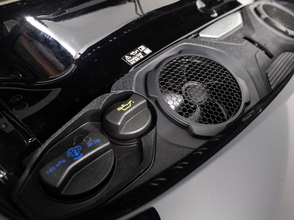 Certified 2025 Porsche 911 Carrera image 18