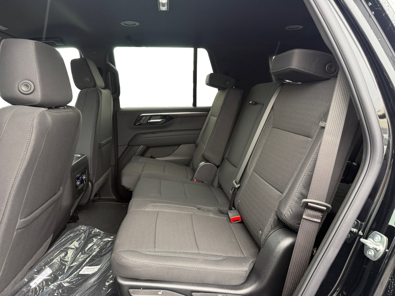 New 2026 Chevrolet Tahoe LS w/ LPO, Dark Essentials Package AWD/4WD image 16