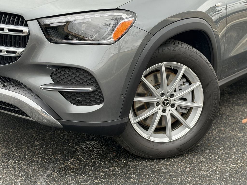 Certified 2025 Mercedes-Benz GLE 450e 4MATIC image 4