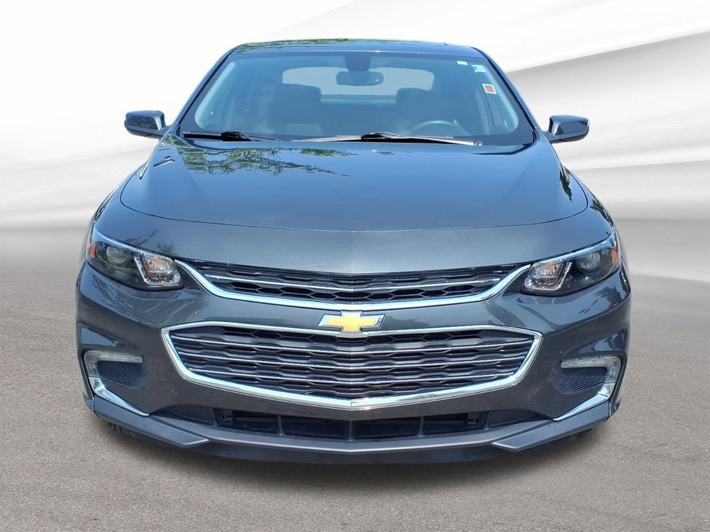 Certified 2018 Chevrolet Malibu LT w/ Leather Package FWD image 9