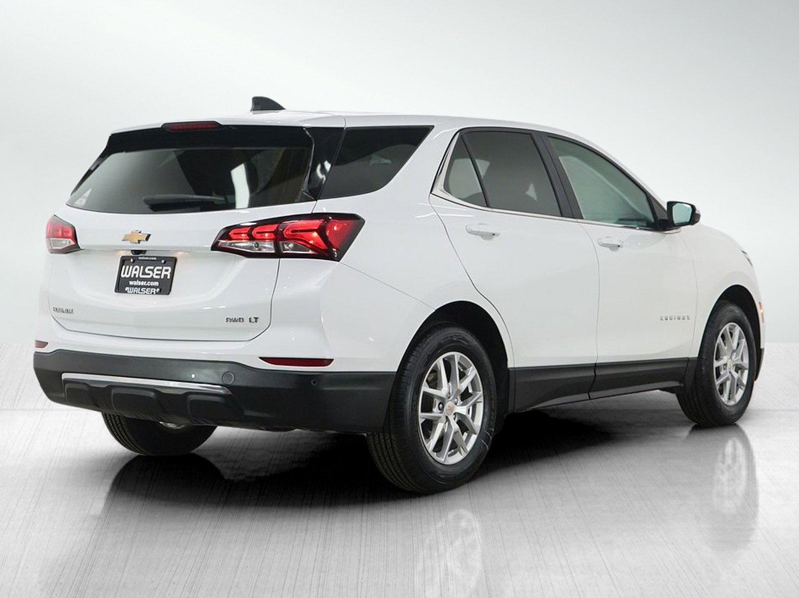 Used 2024 Chevrolet Equinox LT image 5