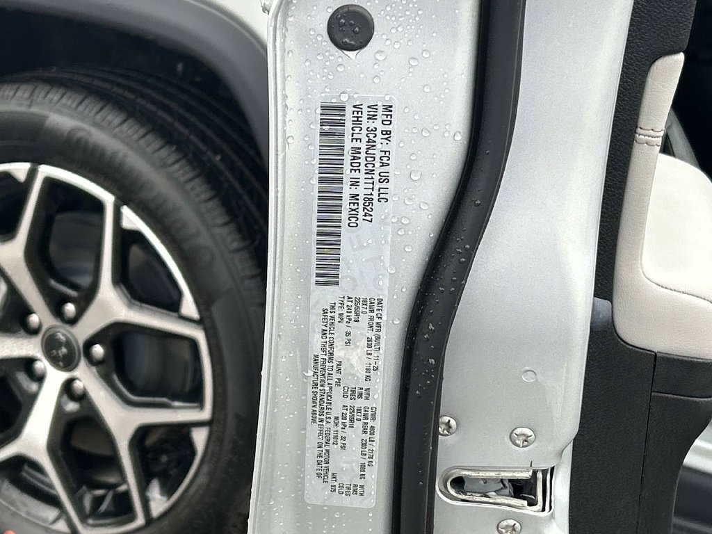 Certified 2026 Jeep Compass Limited AWD/4WD image 10