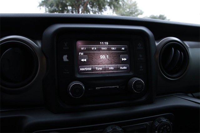 Used 2021 Jeep Wrangler Unlimited Sport image 19