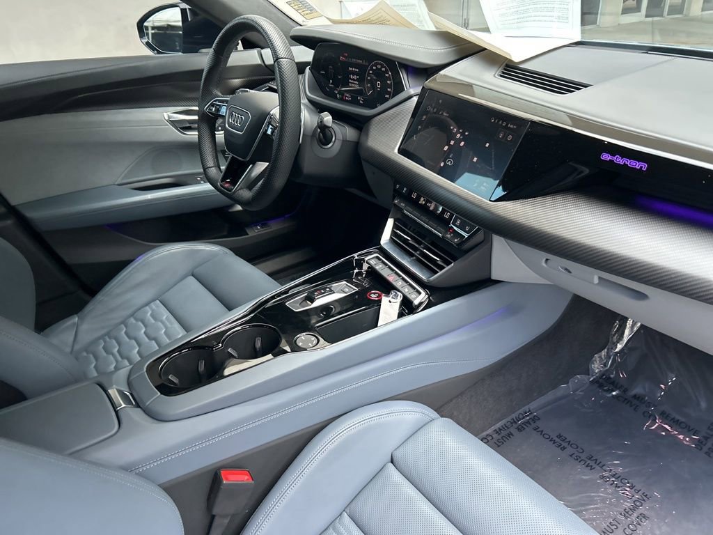 Used 2024 Audi RS e-tron GT w/ Carbon Performance Package AWD/4WD image 19