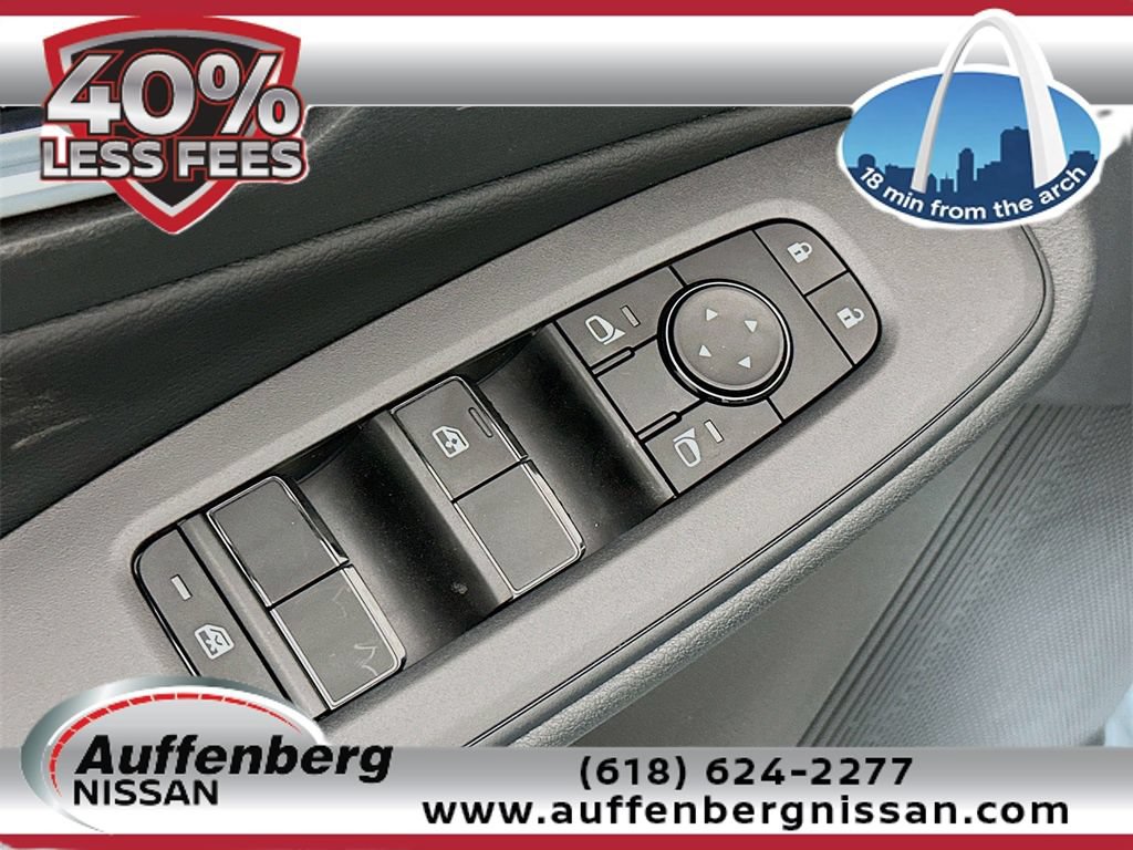 New 2026 Nissan Sentra SV w/ SV Convenience Package FWD image 12