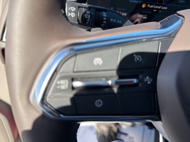 New 2026 Chevrolet Suburban Z71 w/ Comfort Package image 28