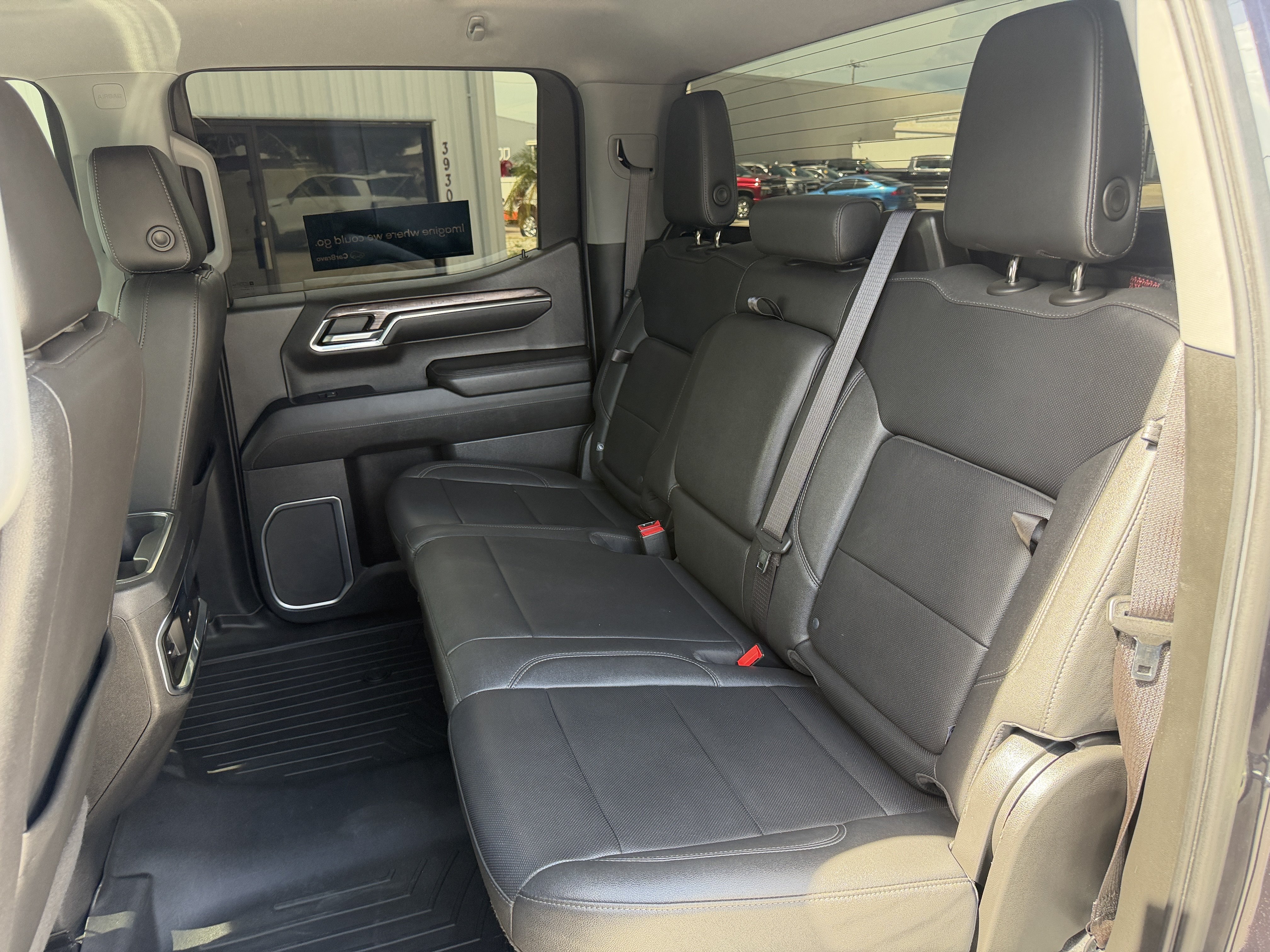 Used 2023 Chevrolet Silverado 1500 LTZ AWD/4WD image 16
