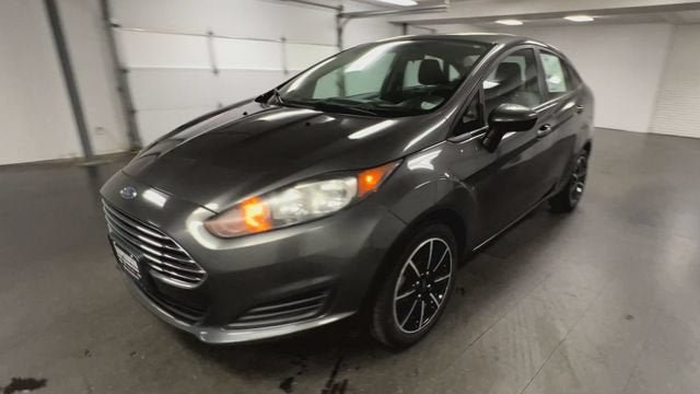Used 2019 Ford Fiesta SE FWD image 4