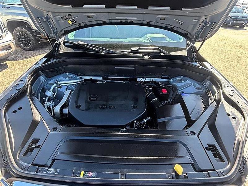 Used 2023 Volvo XC90 B6 Ultimate image 55