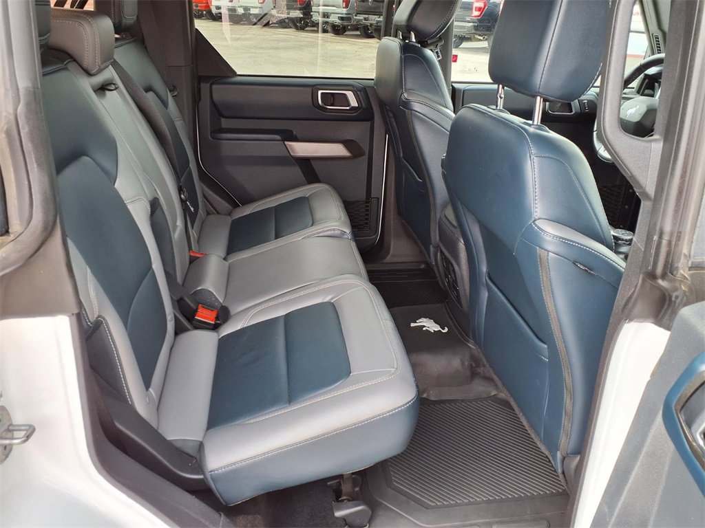 Used 2023 Ford Bronco Outer Banks image 17