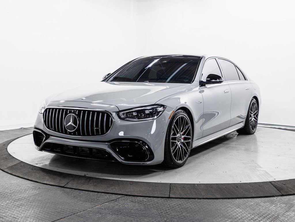 Used 2024 Mercedes-Benz S 63 AMG S w/ Rear Seat Package video 3
