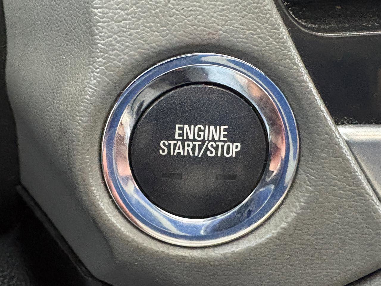 Used 2019 Chevrolet Tahoe LT image 14