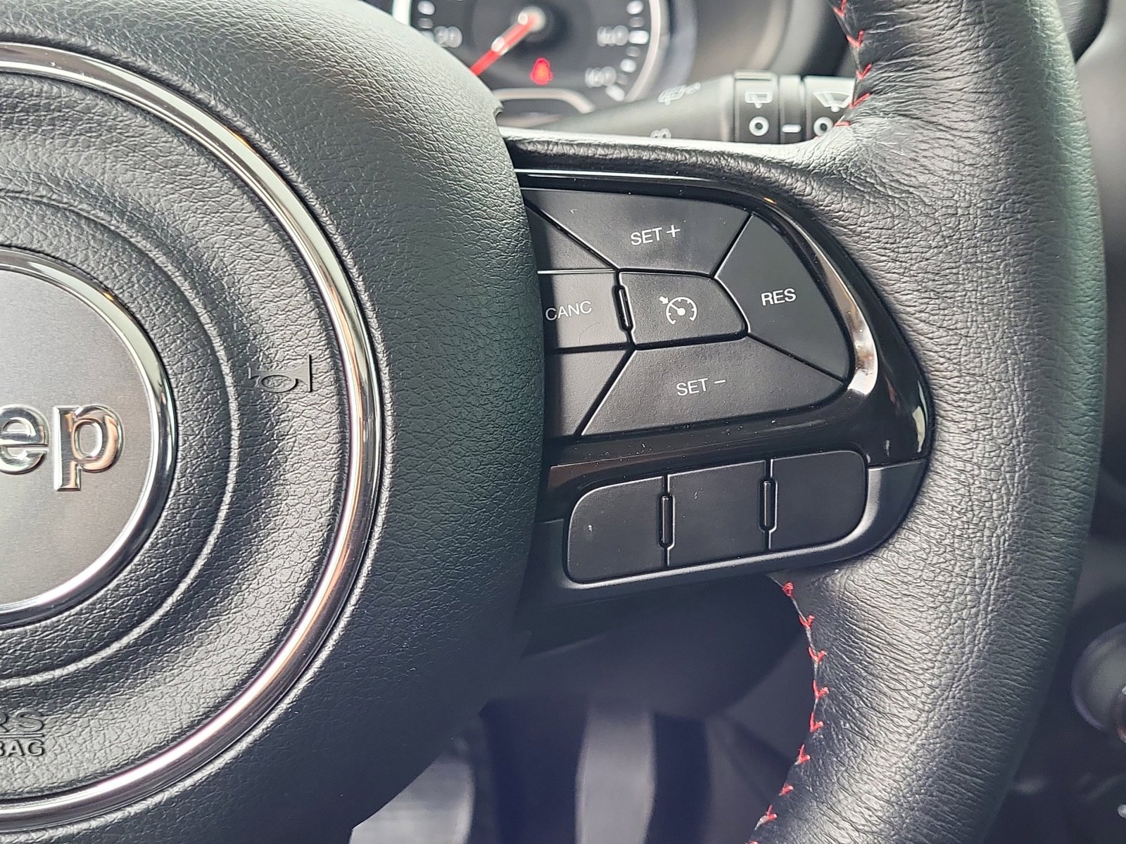 Used 2022 Jeep Renegade Trailhawk w/ Sun/Sound Group image 13