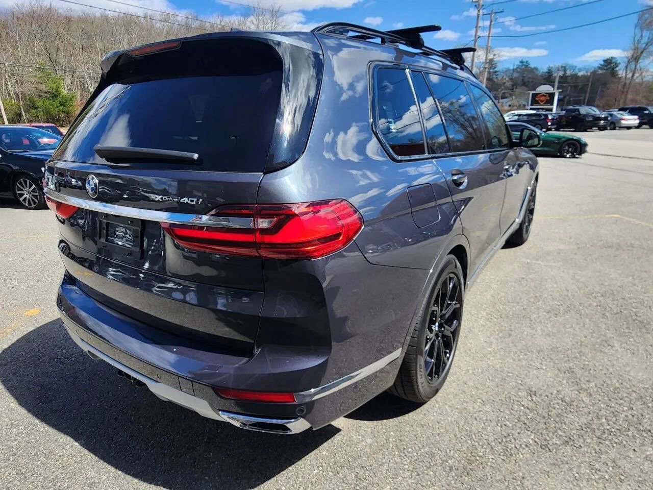 Used 2022 BMW X7 xDrive40i w/ Luxury Seating Package image 5