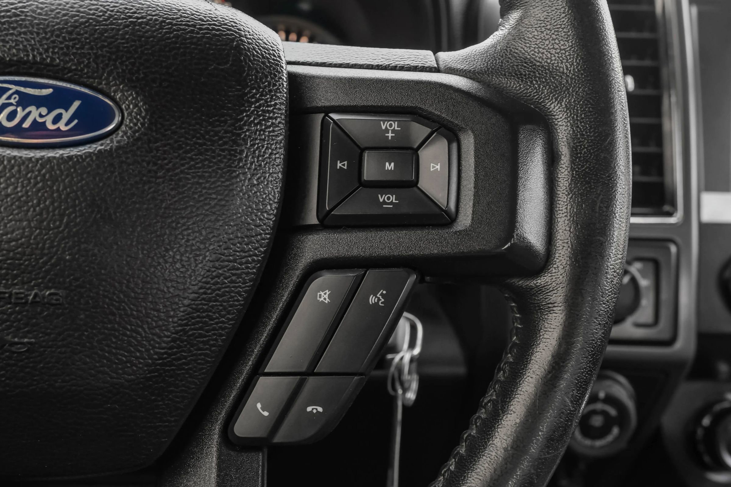 Used 2022 Ford F150 XLT w/ XTR Package image 20