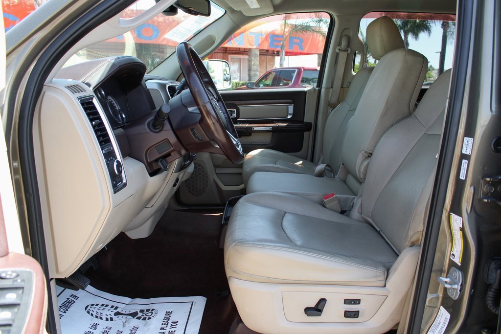 Used 2014 RAM 2500 Laramie w/ Convenience Group image 16