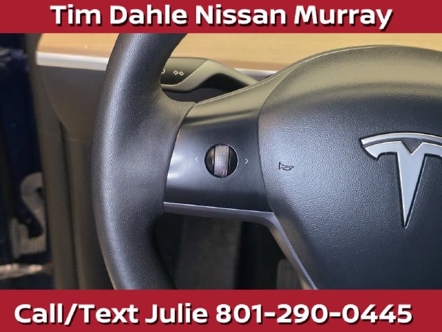 Used 2022 Tesla Model Y Long Range AWD/4WD image 24