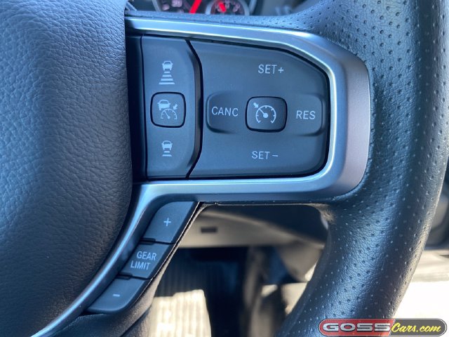 New 2026 RAM 2500 Tradesman w/ Chrome Appearance Group AWD/4WD image 18