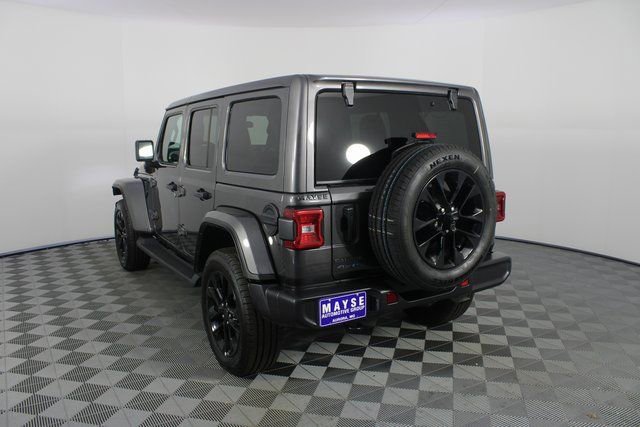 Used 2025 Jeep Wrangler Unlimited Sahara image 21