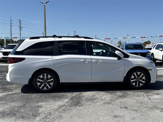 New 2026 Honda Odyssey EX-L image 4