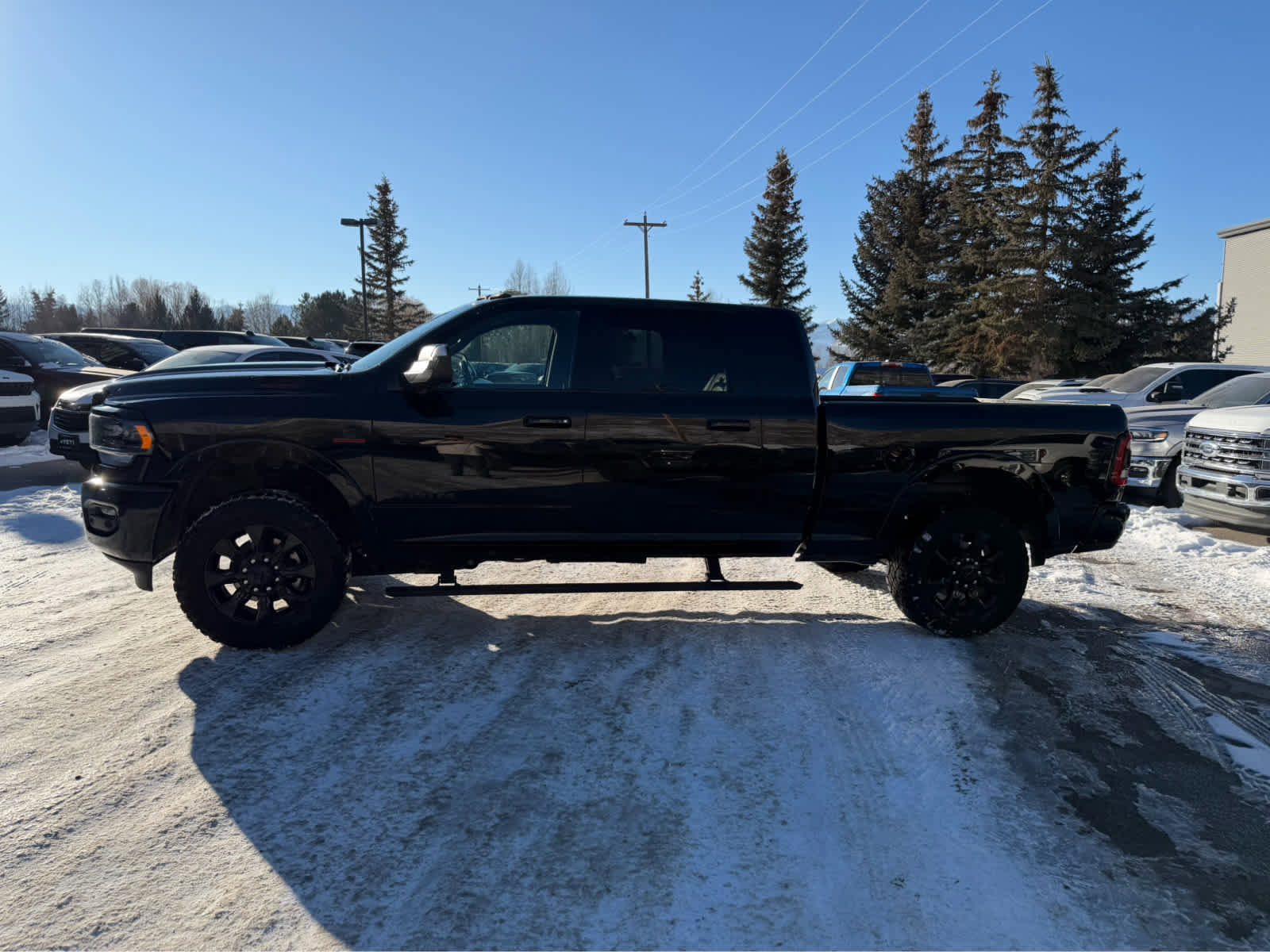 Used 2020 RAM 3500 Limited image 15