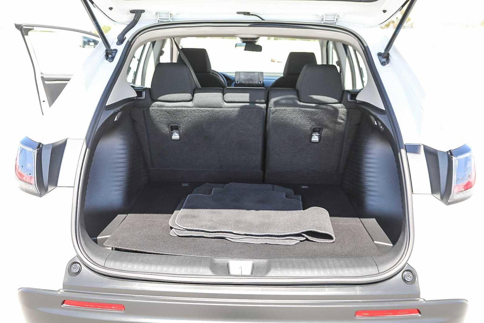 Used 2023 Honda HR-V LX image 25