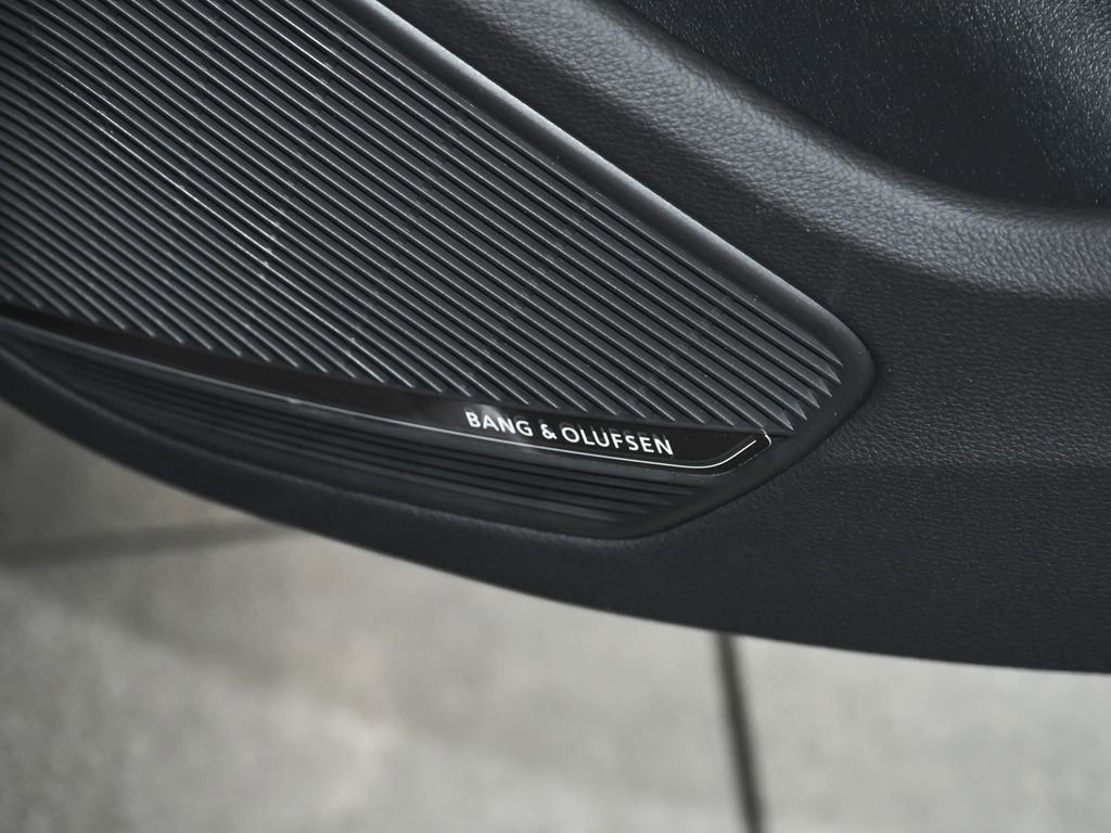 Used 2023 Audi S4 Prestige w/ Prestige Package image 19