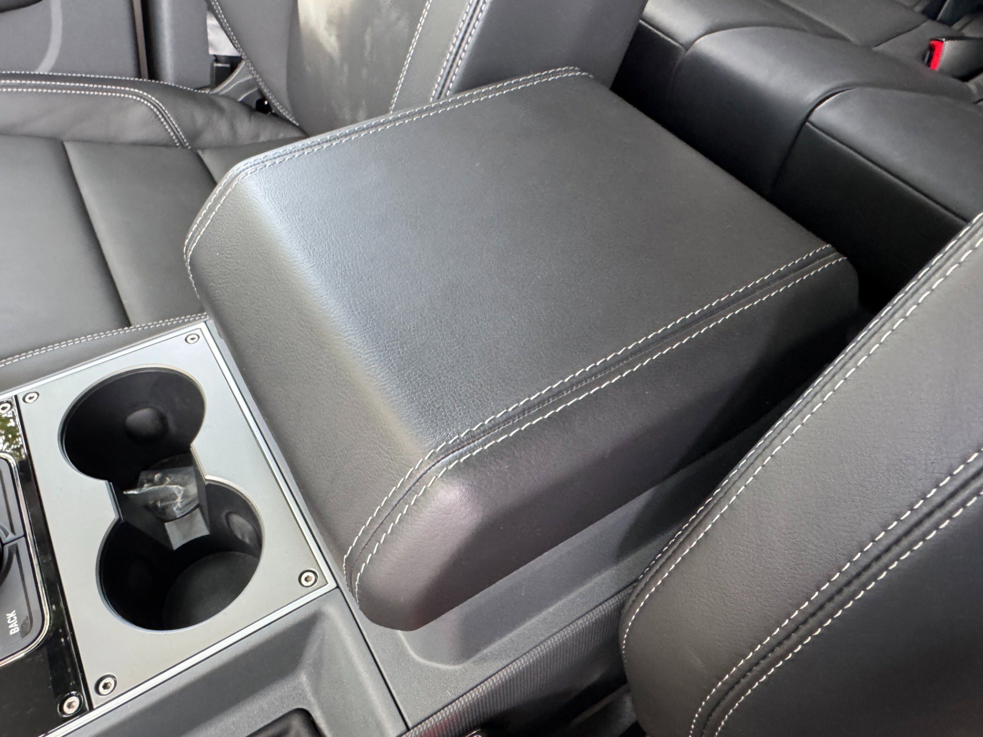 Used 2024 INEOS Grenadier image 41