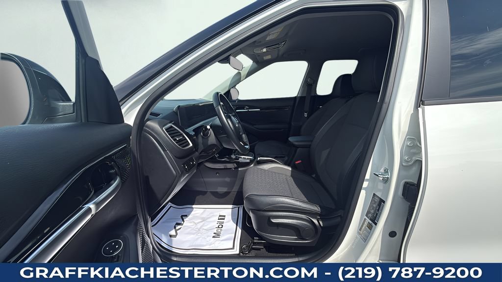 Used 2025 Kia Seltos S AWD/4WD image 22