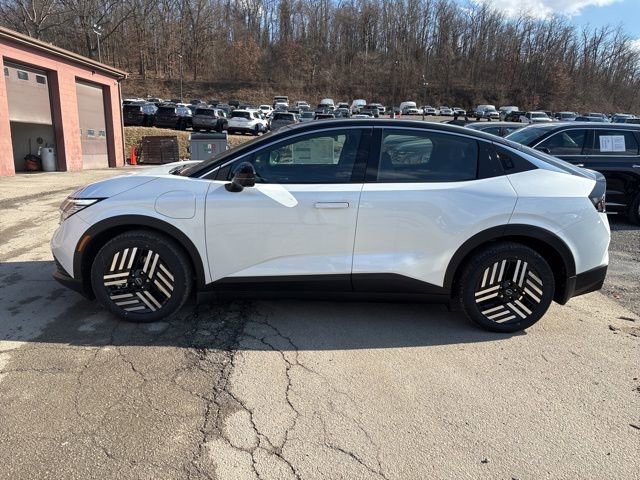 New 2026 Nissan Leaf SV+ w/ Floor Mat Package (SV+) FWD image 2