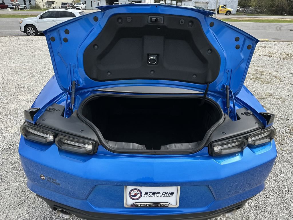 Certified 2024 Chevrolet Camaro LT image 29