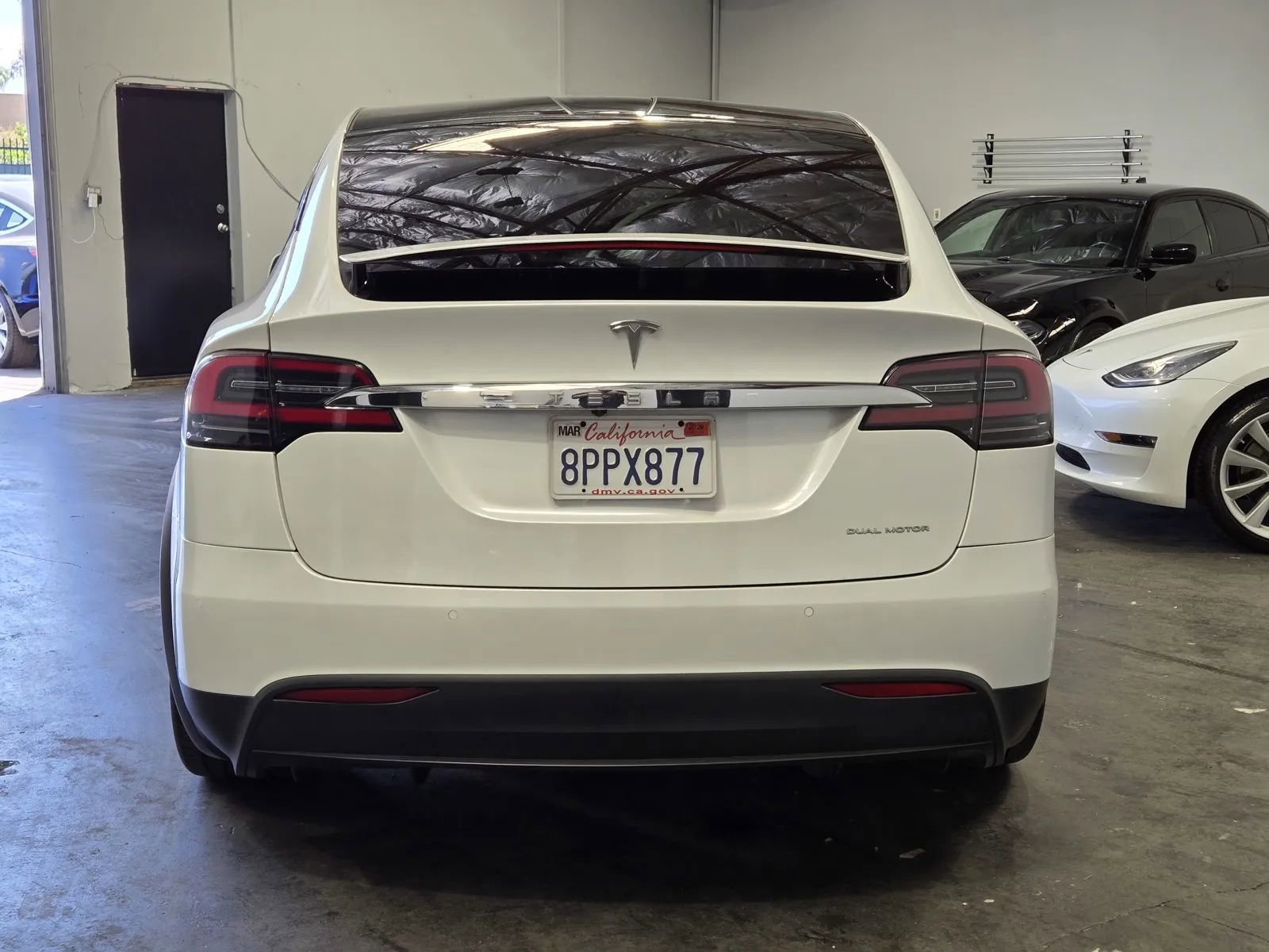Used 2020 Tesla Model X Long Range AWD/4WD image 3