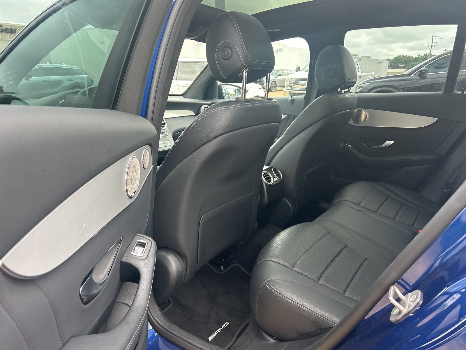 Used 2021 Mercedes-Benz GLC 300 image 23