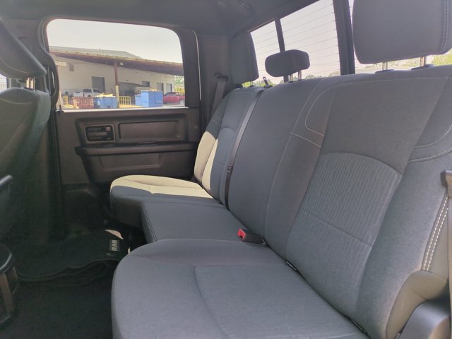 Used 2024 RAM 2500 Tradesman w/ Chrome Appearance Group AWD/4WD image 19