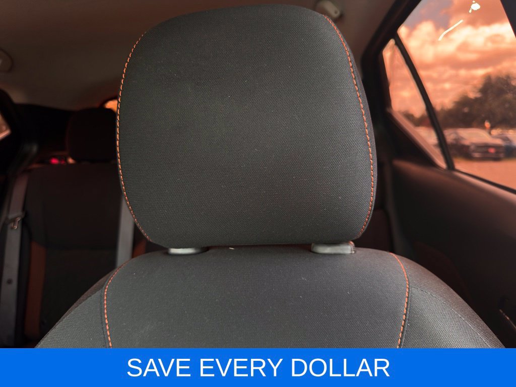 Used 2023 Nissan Kicks SR FWD image 8