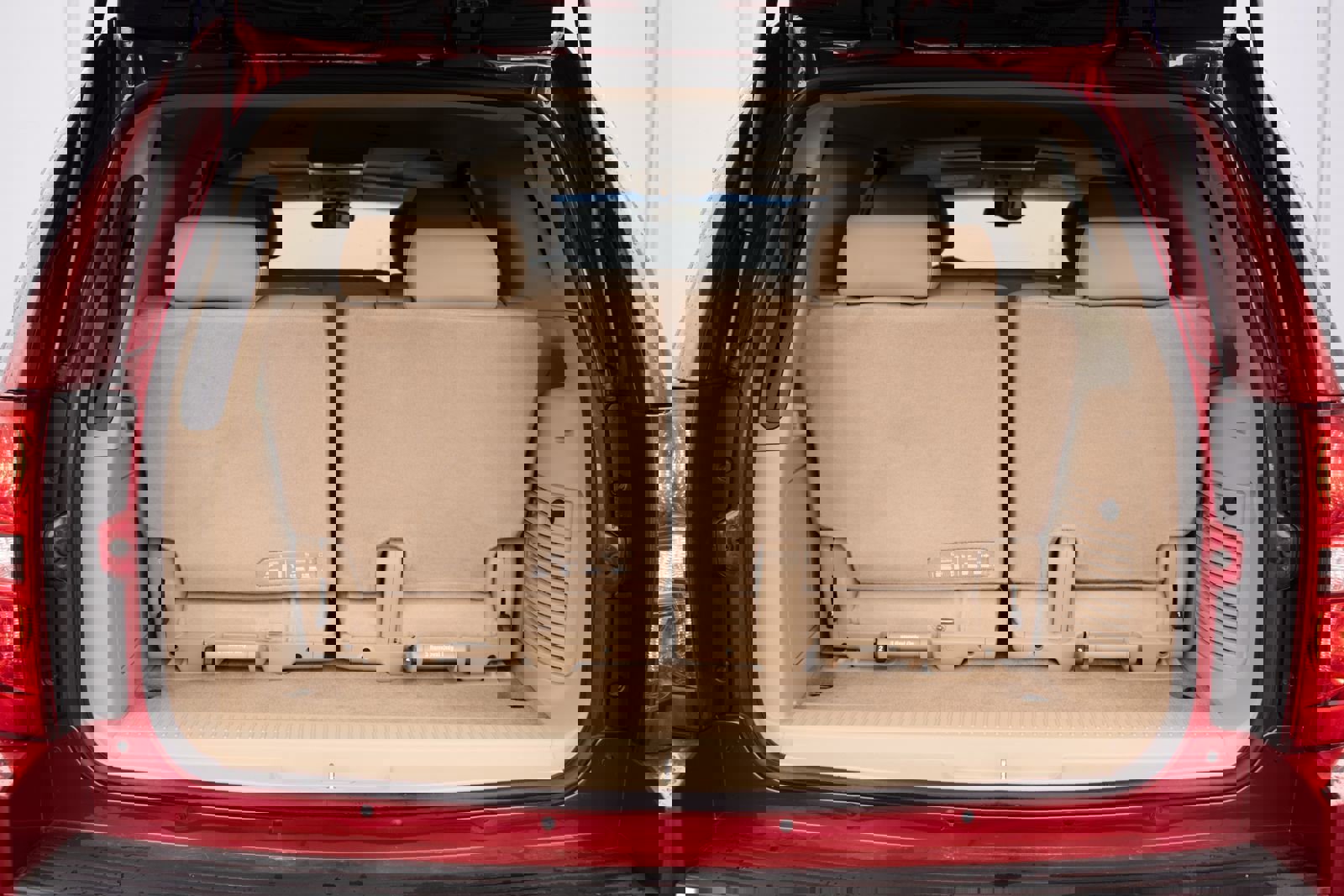 Used 2014 Chevrolet Tahoe LTZ AWD/4WD image 28