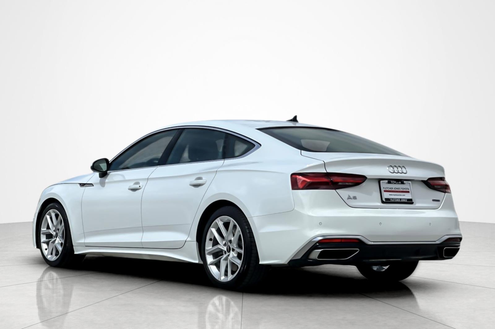 Used 2024 Audi A5 2.0T Premium Plus image 3