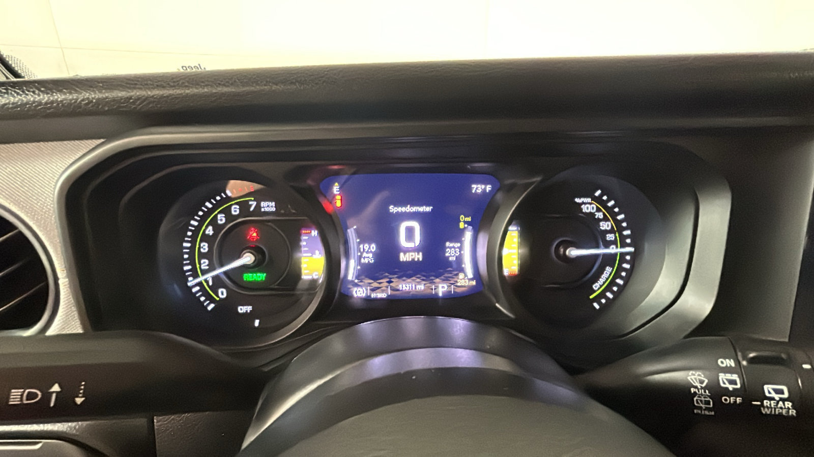 Used 2024 Jeep Wrangler Unlimited w/ Convenience Group AWD/4WD image 21